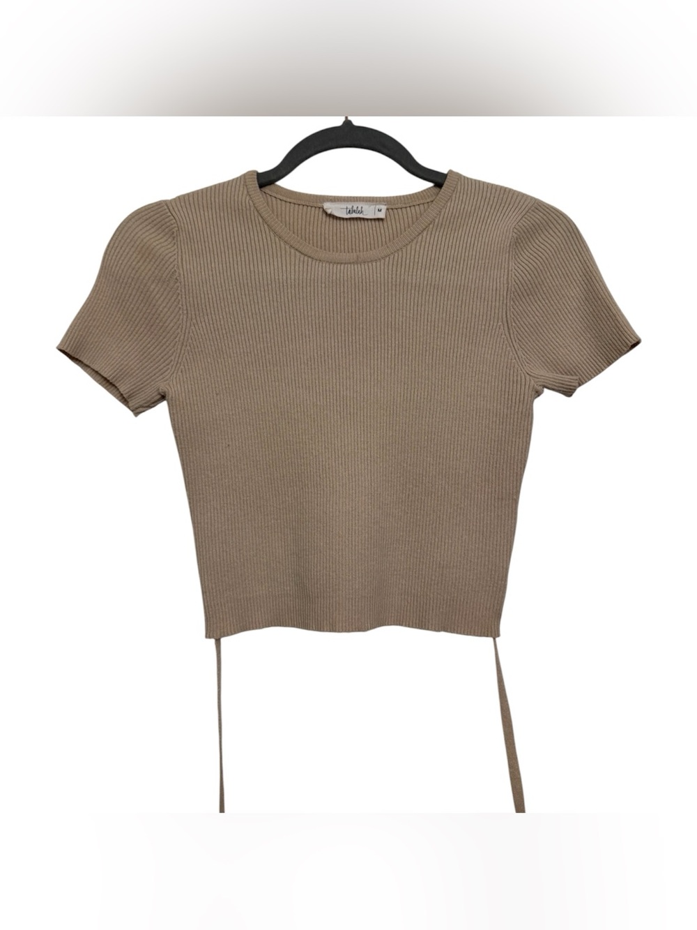 TALULAH Ribbed Short Sleeve Crop Top in Tan